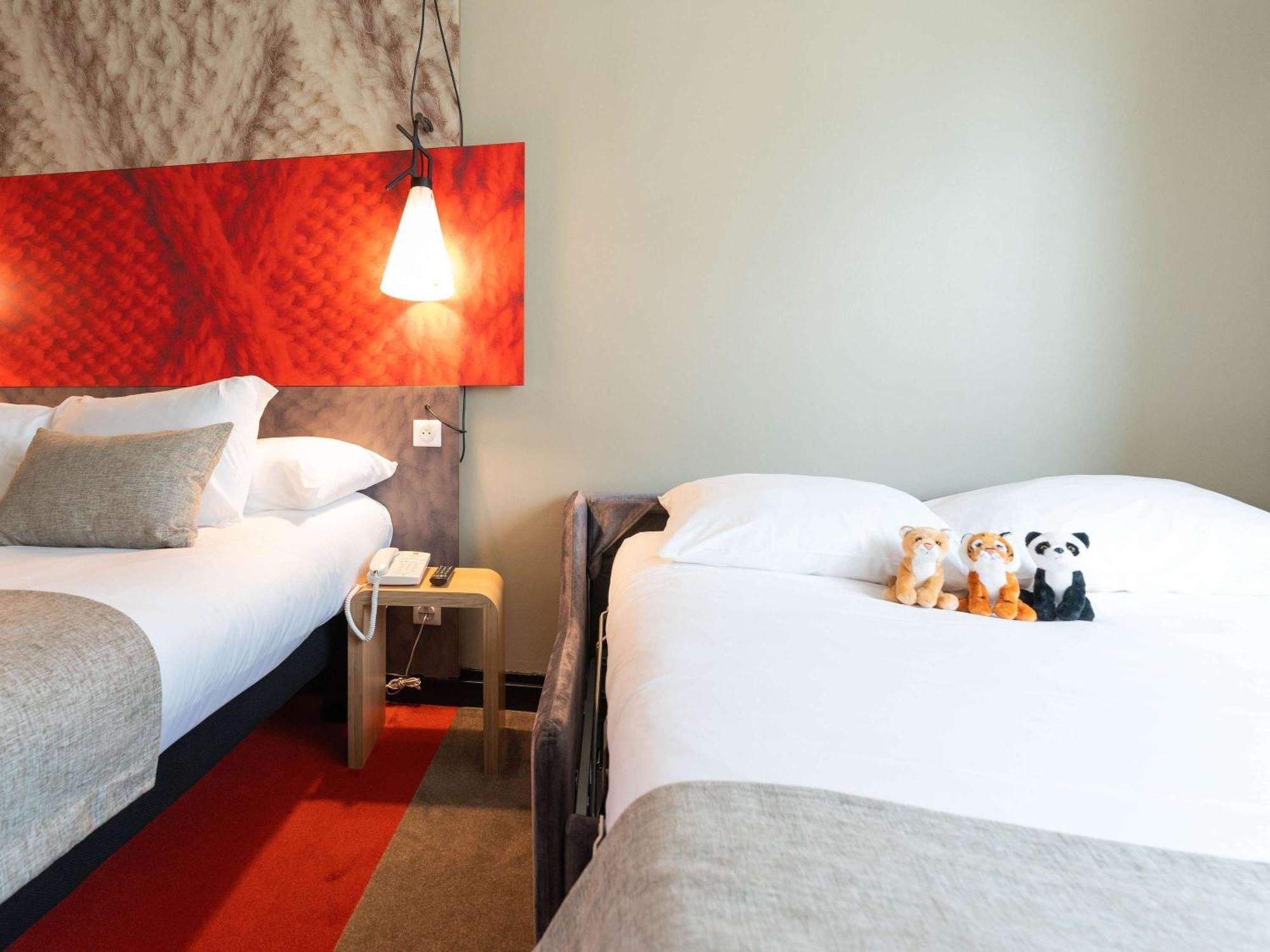 Hotel Ibis Cognac Centre Екстериор снимка