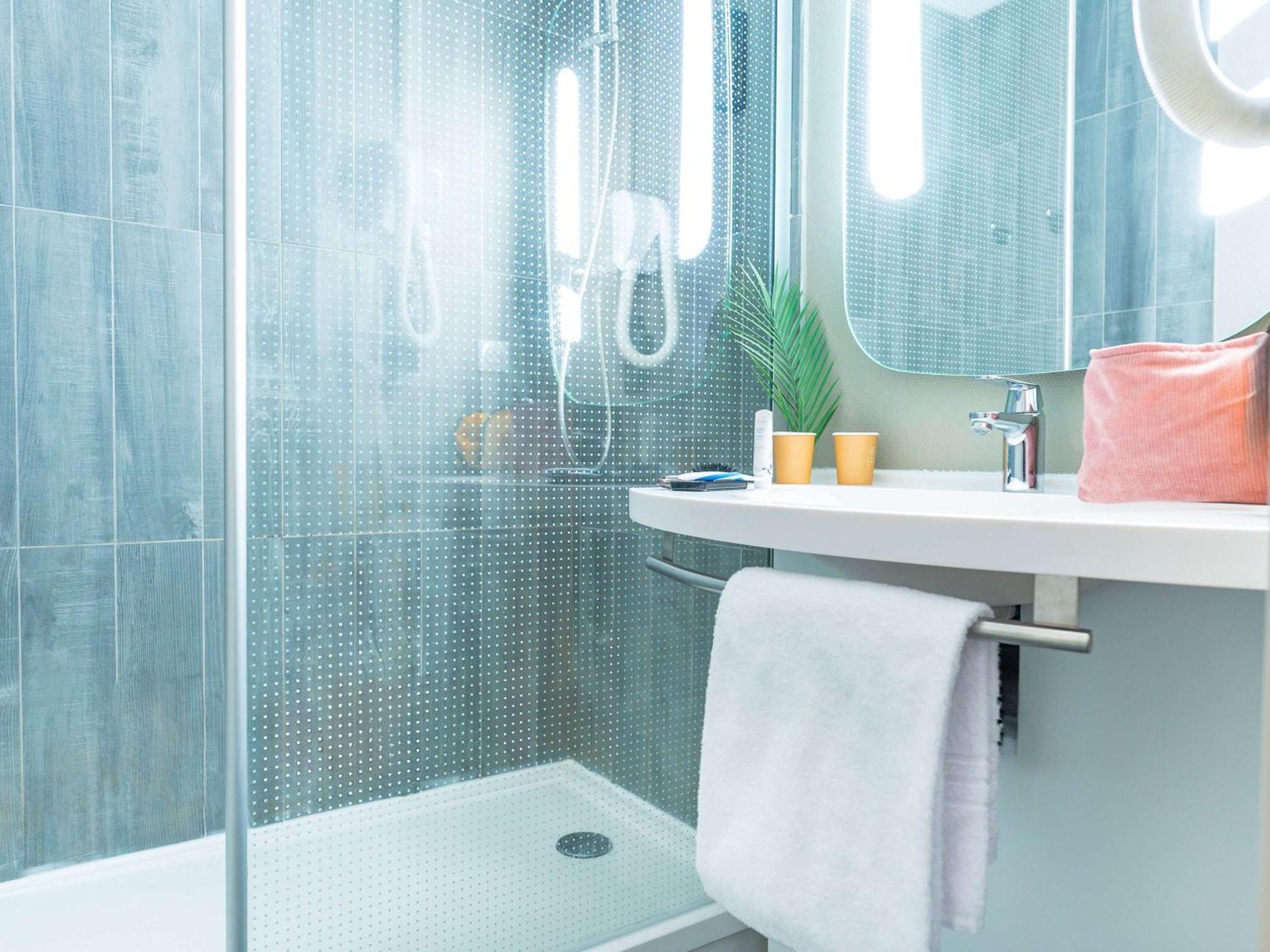 Hotel Ibis Cognac Centre Екстериор снимка